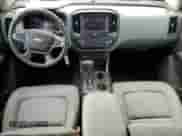 2021 Chevrolet Colorado 4WD Work Truck с VIN 1GCHTBEN0M1200371, выставлен на аукционе Copart как лот 61855065 с пробегом 24 688 миль миль и Списание • Salvage title. История ставок и продаж доступна на DreamBid. Изображение 8.