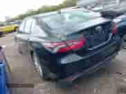 2023 Toyota Camry LE z VIN 4T1R11AK7PU130043, wystawiony jako IAAI lot #43289865 z przebiegiem 24 472 mil mil oraz . Historia ofert i sprzedaży dostępna na DreamBid. Obrazek 3.