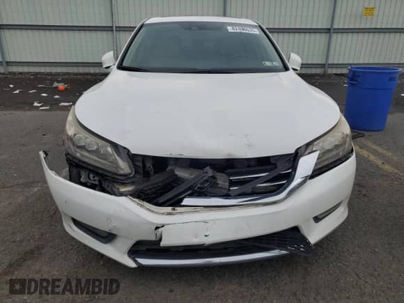 2015 Honda Accord Touring с VIN 1HGCR3F96FA021045, выставлен на аукционе Copart как лот 82496635 с пробегом 122 553 миль миль и Списание • Salvage title. История ставок и продаж доступна на DreamBid. Изображение 5.