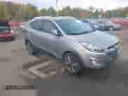 2015 Hyundai Tucson SE with VIN KM8JU3AG1FU116018, listed as a IAAI auction lot 43443014 with 141,816 mi miles and . Bid and sale history available at DreamBid. Image 1.