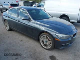 2013 BMW 3 Series 328i xDrive with VIN WBA3B3G56DNR81144, listed as a IAAI auction lot 40620694 with 159,022 mi miles and . Bid and sale history available at DreamBid. Image 1.