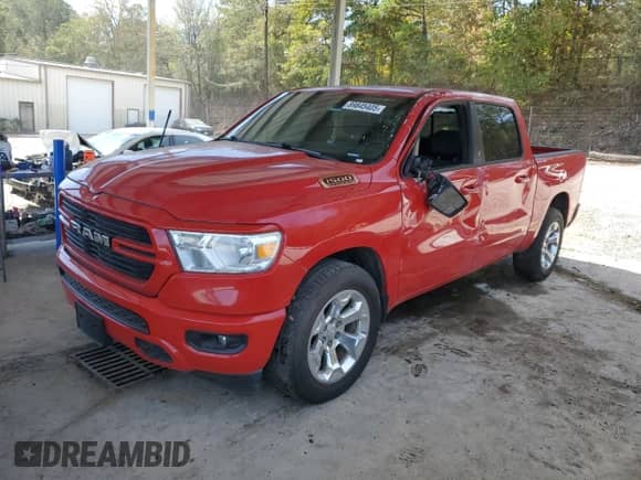 2019 Ram 1500 Big Horn z VIN 1C6RREFT8KN814177, wystawiony jako Copart lot #89845405 z przebiegiem 118 989 mil mil oraz Czysty tytuł • Clean title. Historia ofert i sprzedaży dostępna na DreamBid. Obrazek 1.