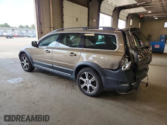 2012 Volvo XC70 T6 z VIN YV4902BZ5C1134366, wystawiony jako Copart lot #67560775 z przebiegiem 79 495 mil mil oraz Szkoda całkowita • Salvage title. Historia ofert i sprzedaży dostępna na DreamBid. Obrazek 2.
