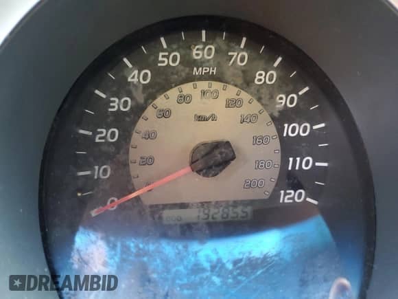 2010 Toyota Tacoma PreRunner z VIN 5TEJU4GN9AZ702384, wystawiony jako Copart lot #71522125 z przebiegiem 192 855 mil mil oraz Czysty tytuł • Clean title. Historia ofert i sprzedaży dostępna na DreamBid. Obrazek 9.