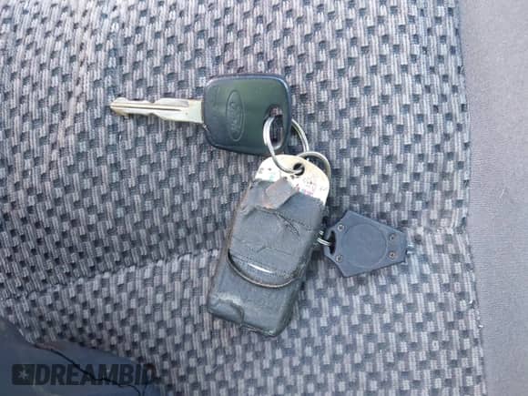 2002 Ford F-150 XLT с VIN 1FTRW08LX2KD60145, выставлен на аукционе IAAI как лот 43467780 с пробегом 224 367 миль миль и . История ставок и продаж доступна на DreamBid. Изображение 11.