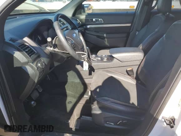 2018 Ford Explorer XLT с VIN 1FM5K8D84JGB54276, выставлен на аукционе Copart как лот 85558335 с пробегом 84 964 миль миль и Чистый • Clean title. История ставок и продаж доступна на DreamBid. Изображение 7.