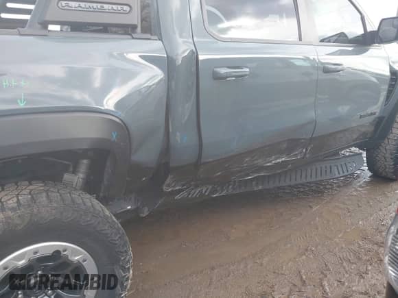 2021 Ram 1500 TRX with VIN 1C6SRFU97MN900193, listed as a IAAI auction lot 41050735 with 58,323 mi miles and . Bid and sale history available at DreamBid. Image 6.