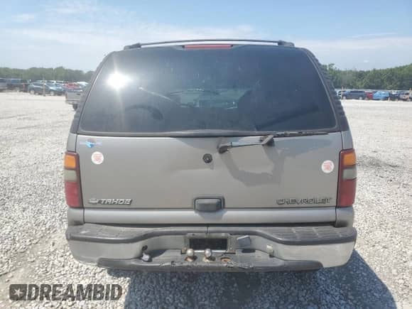 2001 Chevrolet Tahoe LS с VIN 1GNEC13TX1R162313, выставлен на аукционе Copart как лот 69262515 с пробегом 301 492 миль миль и Списание • Salvage title. История ставок и продаж доступна на DreamBid. Изображение 6.