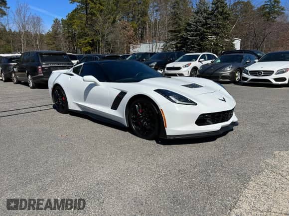 2016 Chevrolet Corvette 3LT with VIN 1G1YF2D72G5113295, listed as a Copart auction lot 47597613 with 91,509 mi miles and . Bid and sale history available at DreamBid. Image 2.