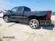 2025 Ram 1500 Tradesman z VIN 1C6RRFCGXSN684190, wystawiony jako Copart lot #69588835 z przebiegiem 12 423 mil mil oraz Szkoda całkowita • Salvage title. Historia ofert i sprzedaży dostępna na DreamBid. Obrazek 2.