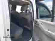 2010 Nissan Frontier SE z VIN 1N6AD0FV2AC406080, wystawiony jako IAAI lot #43066108 z przebiegiem 251 904 mil mil oraz . Historia ofert i sprzedaży dostępna na DreamBid. Obrazek 8.