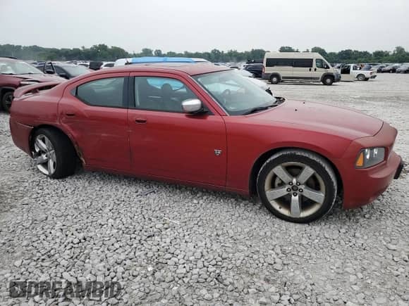 2008 Dodge Charger SXT with VIN 2B3KA33G78H306704, listed as a Copart auction lot 68695285 with 171,778 mi miles and Salvage title. Bid and sale history available at DreamBid. Image 4.