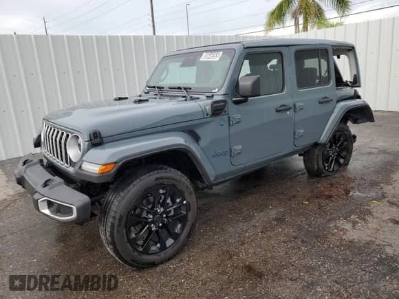 2025 Jeep Wrangler Sahara with VIN 1C4RJXP67SW600277, listed as a Copart auction lot 80646555 with 5,389 mi miles and Clean title. Bid and sale history available at DreamBid. Image 1.