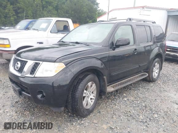 2010 Nissan Pathfinder SE с VIN 5N1AR1NN8AC605142, выставлен на аукционе IAAI как лот 42469167 с пробегом 254 066 миль миль и . История ставок и продаж доступна на DreamBid. Изображение 2.