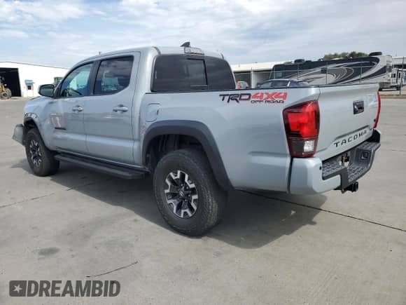 2019 Toyota Tacoma TRD Off Road z VIN 3TMCZ5AN7KM210332, wystawiony jako Copart lot #81743135 z przebiegiem 90 681 mil mil oraz Szkoda całkowita • Salvage title. Historia ofert i sprzedaży dostępna na DreamBid. Obrazek 2.