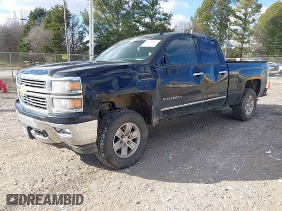 2014 Chevrolet Silverado 1500 LTZ z VIN 1GCVKSEC1EZ105678, wystawiony jako IAAI lot #41299817 z przebiegiem 142 014 mil mil oraz . Historia ofert i sprzedaży dostępna na DreamBid. Obrazek 2.