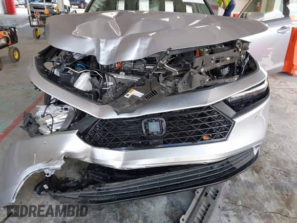 2023 Honda Accord Touring с VIN 1HGCY2F87PA039060, выставлен на аукционе IAAI как лот 42382912 с пробегом 36 007 миль миль и . История ставок и продаж доступна на DreamBid. Изображение 6.