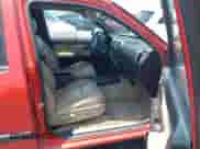 2008 Chevrolet Colorado 2LT z VIN 1GCDT43E588216186, wystawiony jako IAAI lot #42715150 z przebiegiem 148 027 mil mil oraz . Historia ofert i sprzedaży dostępna na DreamBid. Obrazek 5.