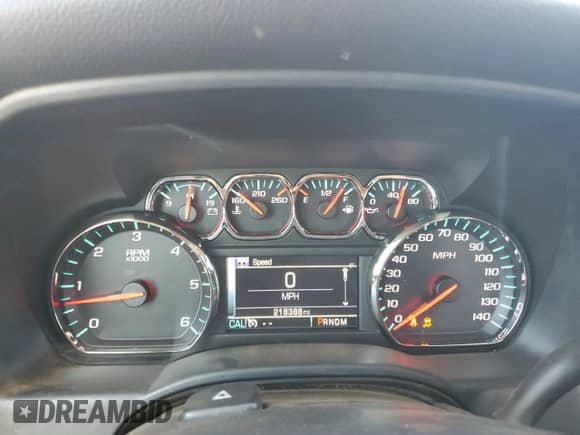 2015 Chevrolet Silverado 1500 LT z VIN 1GCVKREH0FZ366564, wystawiony jako Copart lot #86600055 z przebiegiem 218 388 mil mil oraz Czysty tytuł • Clean title. Historia ofert i sprzedaży dostępna na DreamBid. Obrazek 9.