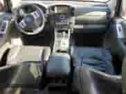 2011 Nissan Pathfinder S с VIN 5N1AR1NN8BC623111, выставлен на аукционе Copart как лот 53164975 с пробегом 170 779 миль миль и Списание • Salvage title. История ставок и продаж доступна на DreamBid. Изображение 8.