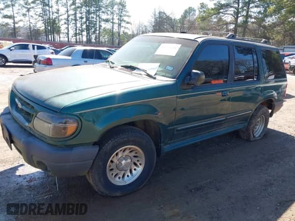 1999 Ford Explorer XL with VIN 1FMZU32X3XZA96716, listed as a IAAI auction lot 41650246 with 137,473 mi miles and . Bid and sale history available at DreamBid. Image 2.