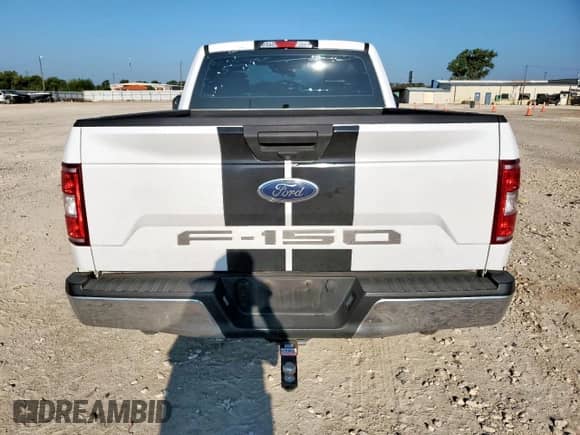 2018 Ford F-150 XL z VIN 1FTMF1CBXJKE72103, wystawiony jako Copart lot #80325605 z przebiegiem 201 926 mil mil oraz Szkoda całkowita • Salvage title. Historia ofert i sprzedaży dostępna na DreamBid. Obrazek 6.