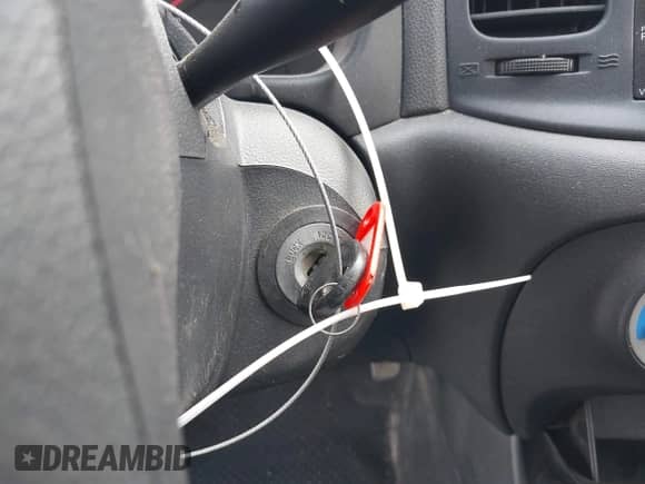 2009 Hyundai Accent Auto GS с VIN KMHCM36C89U111658, выставлен на аукционе IAAI как лот 42563691 с пробегом 127 640 миль миль и . История ставок и продаж доступна на DreamBid. Изображение 11.