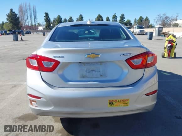 2016 Chevrolet Cruze Premier с VIN 1G1BG5SM8G7255135, выставлен на аукционе IAAI как лот 41728913 с пробегом 128 150 миль миль и . История ставок и продаж доступна на DreamBid. Изображение 17.