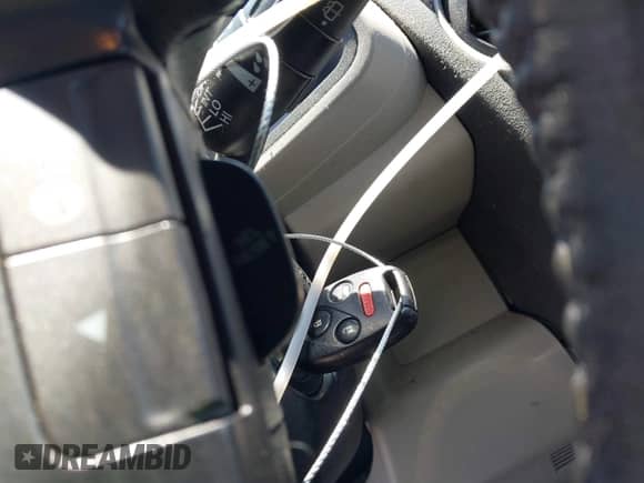 2014 Honda Pilot Touring with VIN 5FNYF3H98EB003274, listed as a IAAI auction lot 42815552 with 223,025 mi miles and . Bid and sale history available at DreamBid. Image 11.