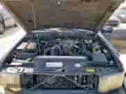 2003 Land Rover Discovery SE с VIN SALTW16423A798407, выставлен на аукционе Copart как лот 85578145 с пробегом 199 508 миль миль и Списание • Salvage title. История ставок и продаж доступна на DreamBid. Изображение 12.