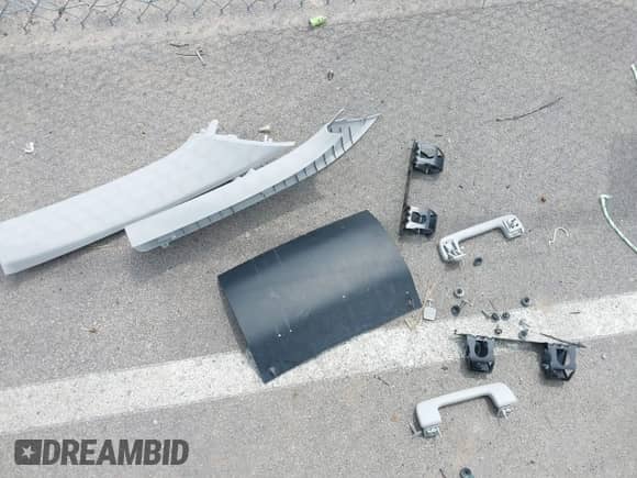 2018 Chevrolet Traverse High Country с VIN 1GNEVKKW8JJ195627, выставлен на аукционе IAAI как лот 42859650 с пробегом 126 956 миль миль и . История ставок и продаж доступна на DreamBid. Изображение 12.
