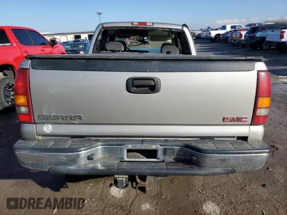 2003 GMC Sierra 1500 SLE with VIN 2GTEK19V631260268, listed as a Copart auction lot 46458885 with Not provided miles and Salvage title. Bid and sale history available at DreamBid. Image 6.