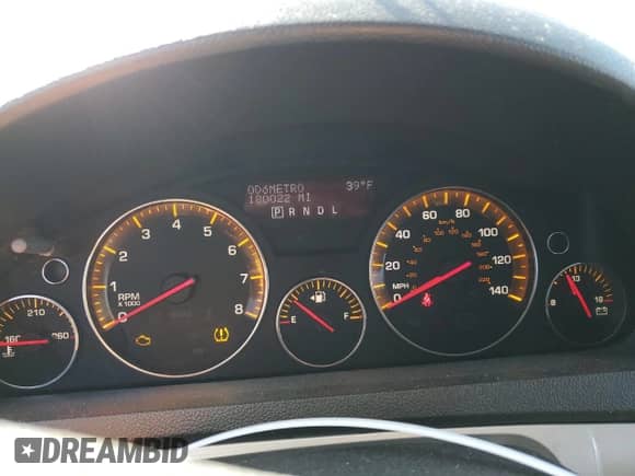 2007 Saturn Outlook XE with VIN 5GZEV13767J164376, listed as a Copart auction lot 47401114 with 180,022 mi miles and Salvage title. Bid and sale history available at DreamBid. Image 9.
