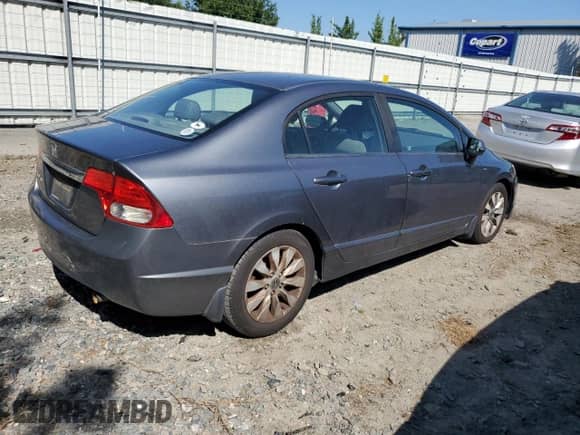 2009 Honda Civic with VIN 1HGFA15979L027133, listed as a Copart auction lot 67512054 with 108,631 mi miles and Salvage title. Bid and sale history available at DreamBid. Image 3.