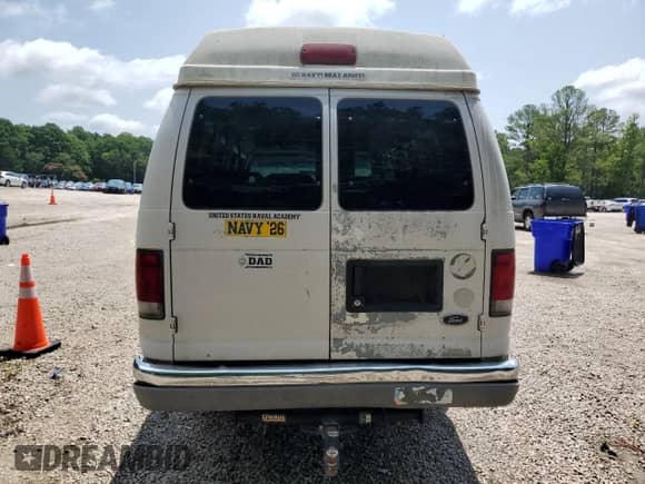 1999 Ford Econoline Cargo z VIN 1FDNS24L2XHB77253, wystawiony jako Copart lot #59782695 z przebiegiem 272 196 mil mil oraz Czysty tytuł • Clean title. Historia ofert i sprzedaży dostępna na DreamBid. Obrazek 6.