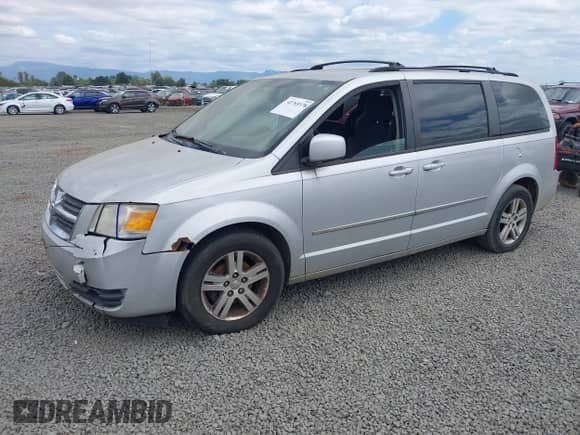 2010 Dodge Grand Caravan Crew с VIN 2D4RN6DX6AR447008, выставлен на аукционе IAAI как лот 42769378 с пробегом 211 949 миль миль и . История ставок и продаж доступна на DreamBid. Изображение 2.