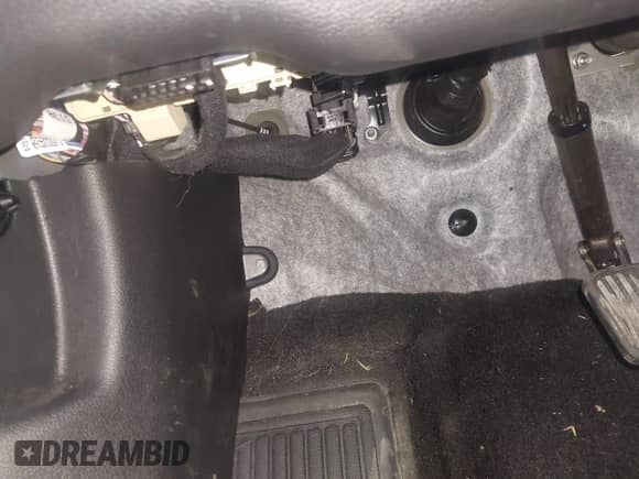 2021 Hyundai Santa Fe Calligraphy with VIN 5NMS5DAL8MH370726, listed as a IAAI auction lot 42099412 with 56,273 mi miles and . Bid and sale history available at DreamBid. Image 18.