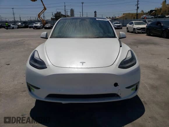 2022 Tesla Model Y Long Range с VIN 7SAYGDEE9NF554255, выставлен на аукционе Copart как лот 60143804 с пробегом 19 007 миль миль и Списание • Salvage title. История ставок и продаж доступна на DreamBid. Изображение 5.