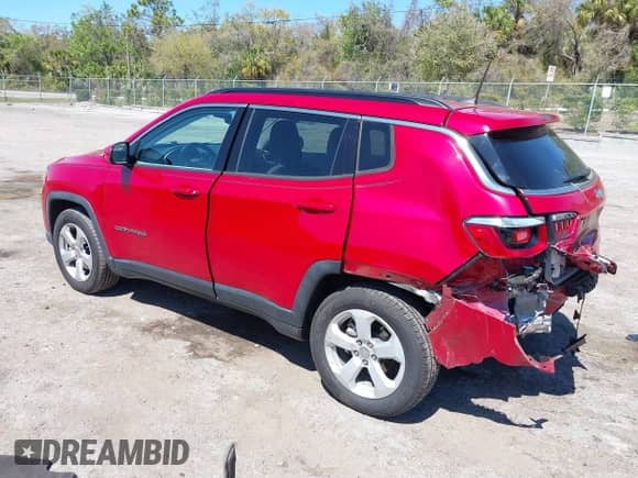 2020 Jeep Compass Latitude with VIN 3C4NJCBB8LT212512, listed as a IAAI auction lot 41796239 with 35,453 mi miles and . Bid and sale history available at DreamBid. Image 3.