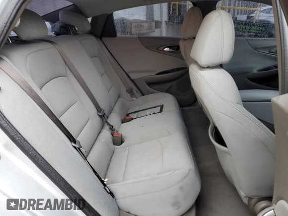 2020 Chevrolet Malibu LS with VIN 1G1ZB5ST5LF151156, listed as a Copart auction lot 46704235 with 92,387 mi miles and Clean title. Bid and sale history available at DreamBid. Image 10.