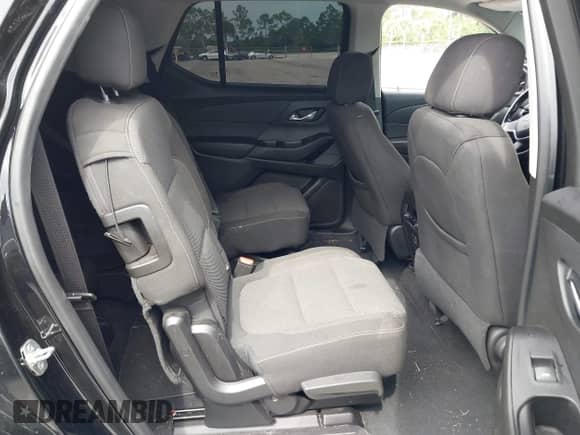 2019 Chevrolet Traverse LT Cloth with VIN 1GNERGKW8KJ173985, listed as a IAAI auction lot 43088998 with 108,586 mi miles and . Bid and sale history available at DreamBid. Image 8.
