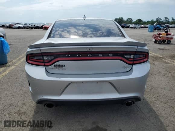 2020 Dodge Charger R/T z VIN 2C3CDXCT9LH244489, wystawiony jako Copart lot #58388064 z przebiegiem 58 583 mil mil oraz Szkoda całkowita • Salvage title. Historia ofert i sprzedaży dostępna na DreamBid. Obrazek 6.