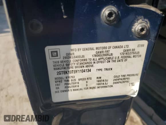 2000 GMC Sierra 1500 SLE с VIN 2GTEK19T9Y1104134, выставлен на аукционе Copart как лот 67234385 с пробегом 163 515 миль миль и Списание • Salvage title. История ставок и продаж доступна на DreamBid. Изображение 12.