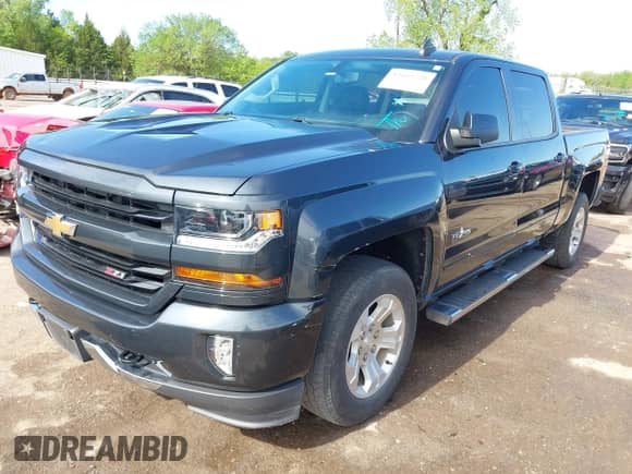 2018 Chevrolet Silverado 1500 LT с VIN 3GCUKREC5JG429652, выставлен на аукционе IAAI как лот 42103728 с пробегом 82 375 миль миль и . История ставок и продаж доступна на DreamBid. Изображение 17.