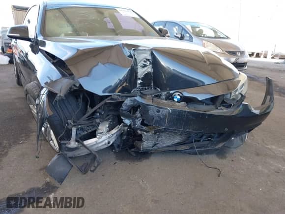 2014 BMW 4 Series 428i z VIN WBA3N7C51EK220125, wystawiony jako IAAI lot #41881928 z przebiegiem 129 810 mil mil oraz . Historia ofert i sprzedaży dostępna na DreamBid. Obrazek 6.