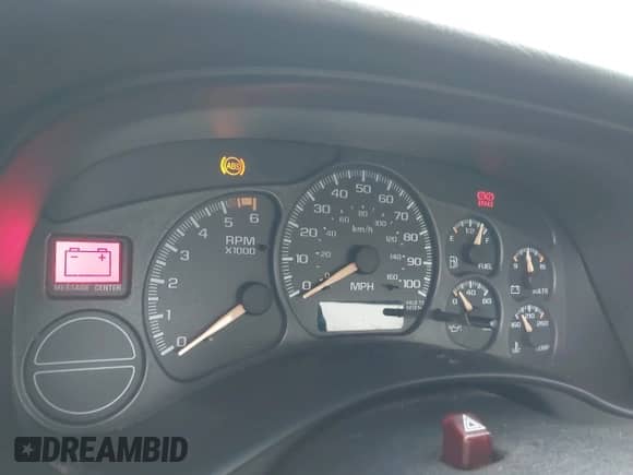 2002 Chevrolet Silverado 2500HD LS with VIN 1GCHK24UX2E117905, listed as a IAAI auction lot 41976869 with Not provided miles and . Bid and sale history available at DreamBid. Image 7.