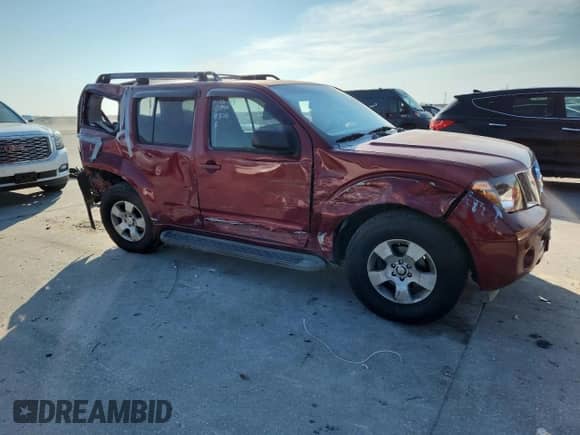 2005 Nissan Pathfinder SE with VIN 5N1AR18U05C728376, listed as a Copart auction lot 70139735 with 248,721 mi miles and Salvage title. Bid and sale history available at DreamBid. Image 4.