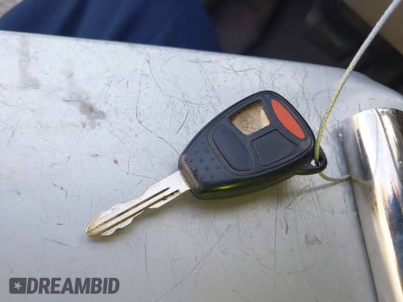 2006 Jeep Grand Cherokee Limited with VIN 1J4HS58N16C141302, listed as a IAAI auction lot 41700142 with 187,761 mi miles and . Bid and sale history available at DreamBid. Image 11.