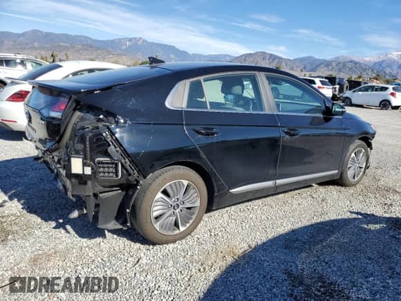 2021 Hyundai Ioniq SEL z VIN KMHC75LD9MU256099, wystawiony jako Copart lot #36832684 z przebiegiem 77 730 mil mil oraz . Historia ofert i sprzedaży dostępna na DreamBid. Obrazek 3.