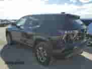 2025 Chevrolet Equinox FWD LT z VIN 3GNAXHEG9SL310293, wystawiony jako Copart lot #85098435 z przebiegiem 3 596 mil mil oraz Czysty tytuł • Clean title. Historia ofert i sprzedaży dostępna na DreamBid. Obrazek 2.